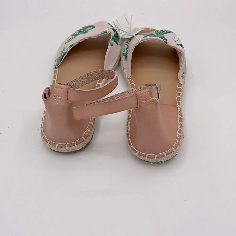 Old Navy Hawaiian espadrilles sandals